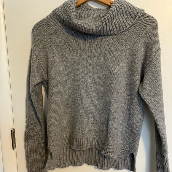 White House Black Market Sweaters - White House Black Market gray soft sweater